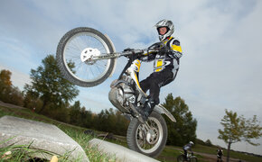 Trial Training ÖAMTC Fahrtechnik ÖAMTC Fahrtechnik / https://www.oeamtc.at/fahrtechnik