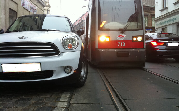 falschparker_oeffis.jpg falschparker_oeffis.jpg Wiener Linien